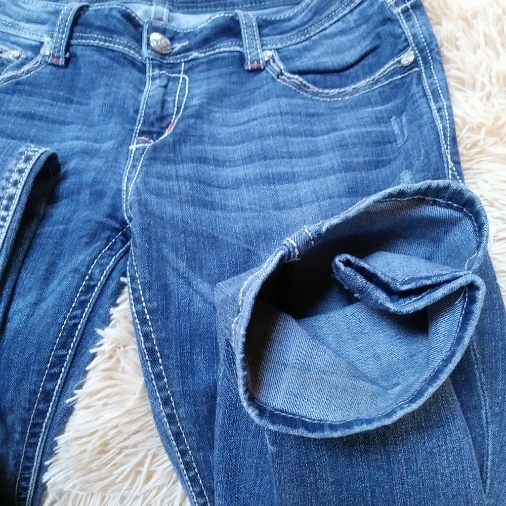 Grace in LA jeans